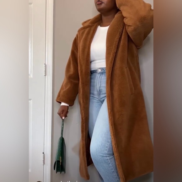 Teddy Coat 🧸❤️ - Picture 3 of 3